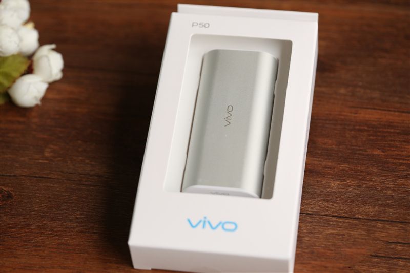 6G內(nèi)存+驍龍820+雙曲面屏!vivo Xplay5旗艦版評(píng)測