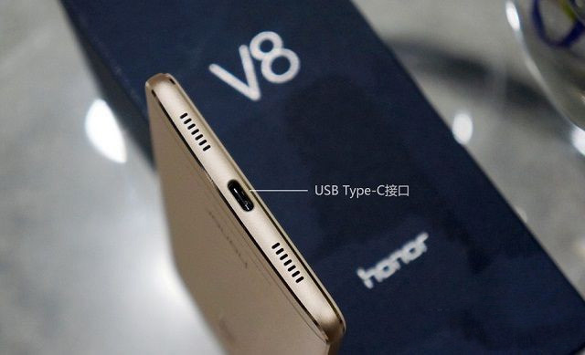 華為榮耀V8評(píng)測(cè)：全網(wǎng)通版綜合體驗(yàn)最好