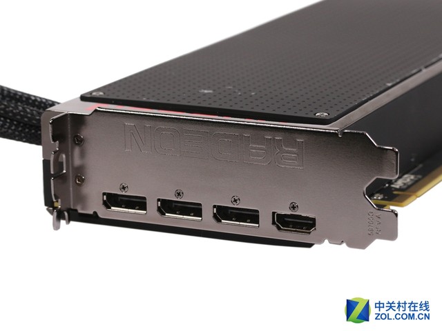 仗劍大殺四方 AMD Radeon Pro Duo首測