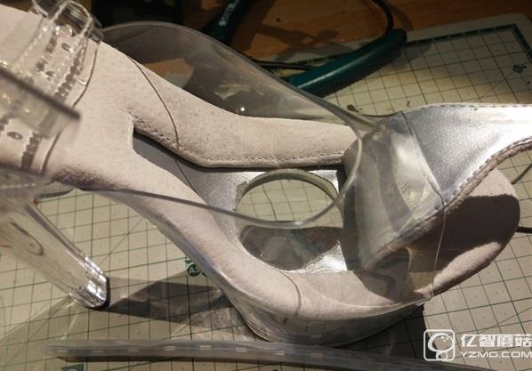 最性感爆乳中國女極客走紅：私照火辣閃瞎眼