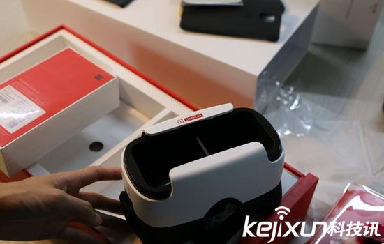 一加3手機已發(fā)布 但一加VR頭盔又來了開箱圖賞