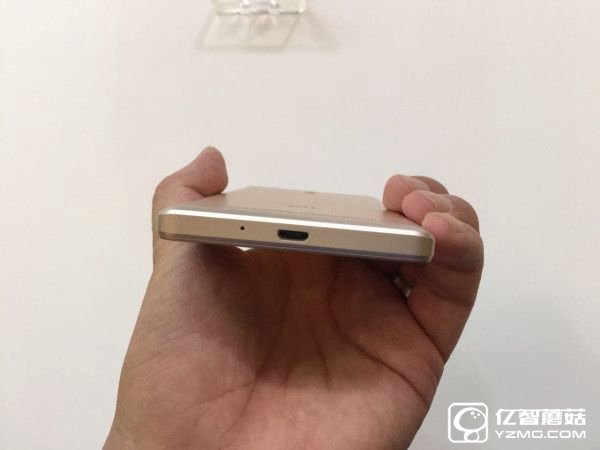 小米又發大招了!聯通定制手機紅米3X僅899元