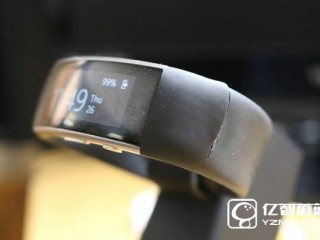 Band 2手環(huán)腕帶老開裂？微軟已在新批號中使用加強(qiáng)材料