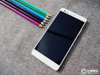  OPPO A59和華為榮耀7區(qū)別對比評測