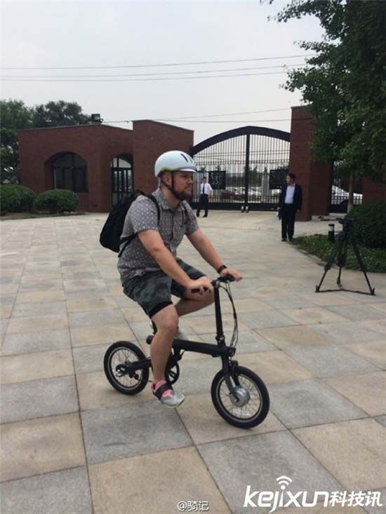 小米智能自行車實拍 小米自行車到底有多大?