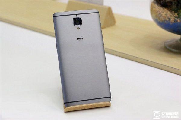 一加手機3和OPPO R9哪個好?一加3與OPPO R9區別對比