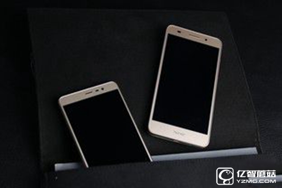 尖phone對(duì)決：榮耀5A PK 紅米Note 3（暫不發(fā)布） 