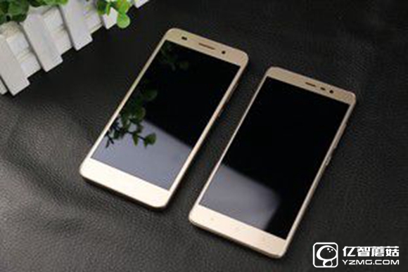 尖phone對(duì)決：榮耀5A PK 紅米Note 3（暫不發(fā)布） 