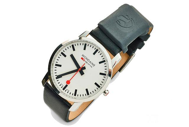 你見過能進行移動支付的傳統手表嗎?