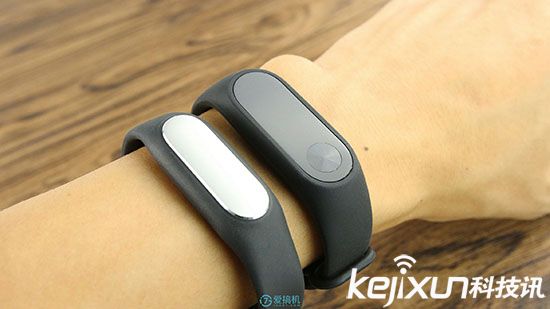 小米手環怎么用 小米手環2有什么特點？