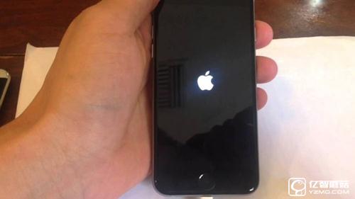 iPhone7怎么強(qiáng)制關(guān)機(jī) 蘋(píng)果7怎么強(qiáng)制關(guān)機(jī)