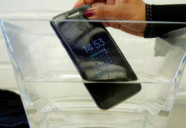 三星手機真的能防水?然并卵