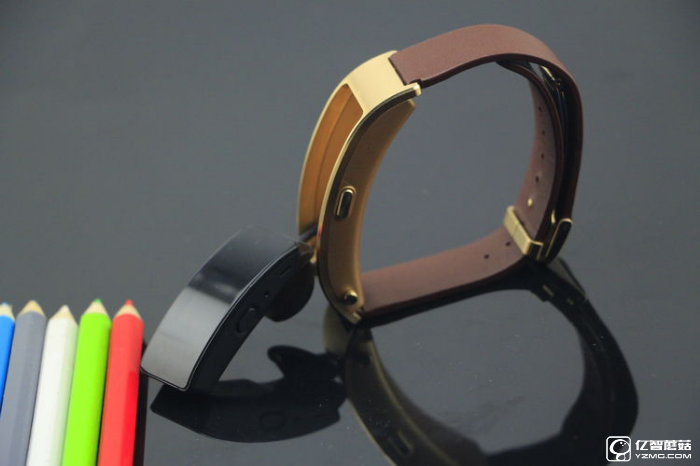 華為手環B3深度評測 甩小米手環2好多條街
