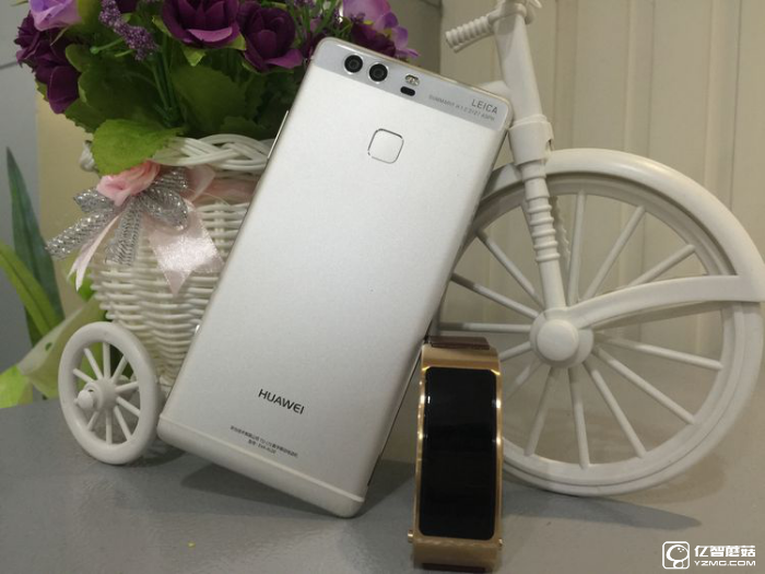 華為手環B3深度評測 甩小米手環2好多條街