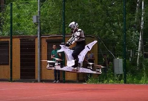 俄羅斯驚現(xiàn)便捷飛行器 無人機開始接載客的工作？