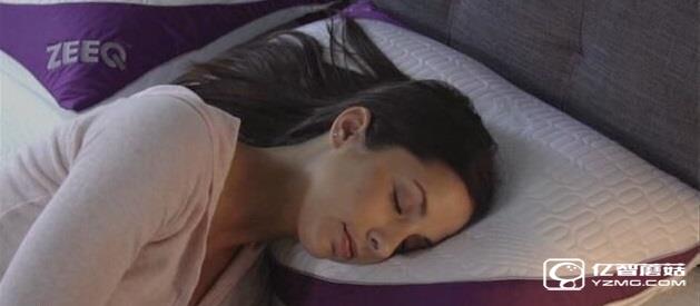 促進床上生活和諧 Zeeq智能枕不光是治治打鼾