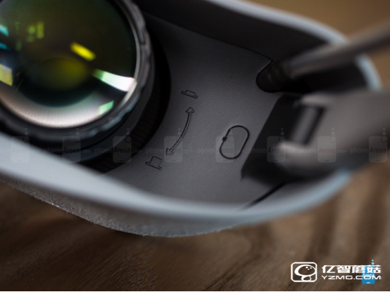 LG 360 VR：造型驚艷 整體使用體驗較差