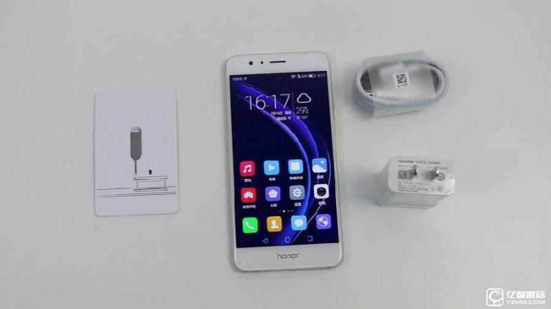 榮耀8上手體驗評測:雙玻璃能否突圍金屬時代?