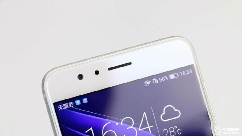 榮耀8上手體驗評測:雙玻璃能否突圍金屬時代?