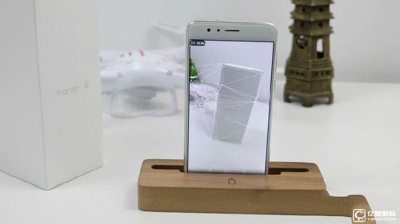 榮耀8上手體驗評測:雙玻璃能否突圍金屬時代?