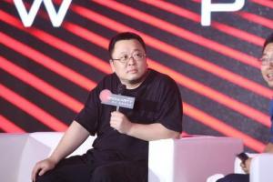 張鵬對(duì)話羅永浩實(shí)錄：老羅是這樣評(píng)價(jià)雷軍和方舟子的