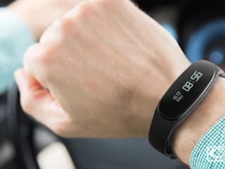 bong 3 HR智能手環(huán)怎么樣？心率血氧即時(shí)監(jiān)測(cè)