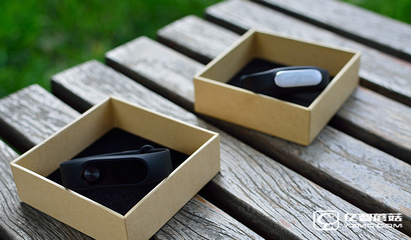 小米手環(huán)1/小米手環(huán)2/樂(lè)心手環(huán)mambo HR對(duì)比評(píng)測(cè) 哪款更值得買(mǎi)？