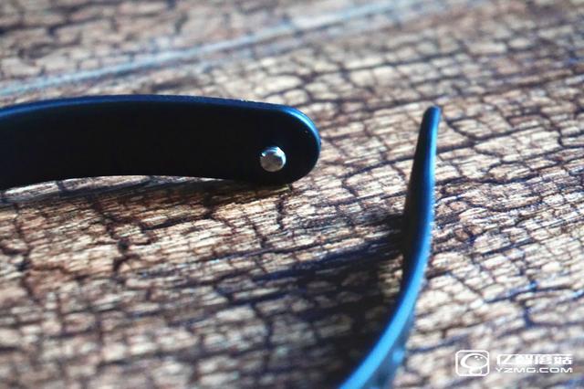 bong 3 HR智能手環首發開箱評測 169的價格和小米手環2比怎樣?