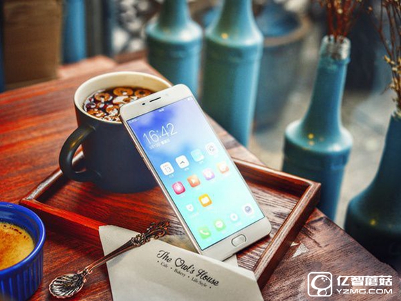 2016年最好看的手機有哪些？暑期必換熱門手機推薦 