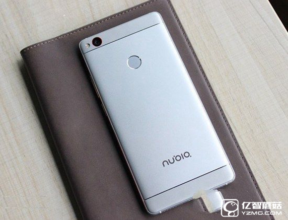 白色好看的手機(jī)有哪些 6款2016高顏值白色手機(jī)推薦