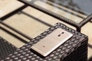 雙鏡頭紅米Pro正式發(fā)布 售價1499元起