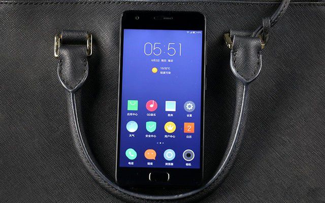 聯(lián)想ZUK Z2評測:1799元也能玩驍龍820