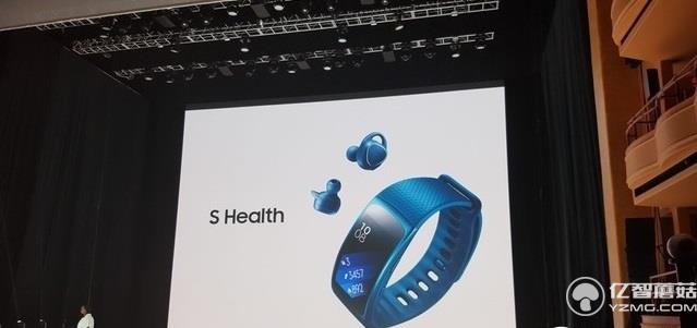 三星Gear Fit2智能手環升級 運動無拘束