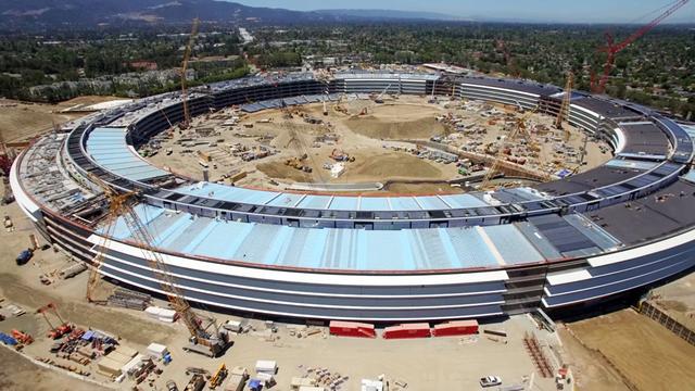 看看無人機(jī)拍攝的50億美元蘋果新總部啥樣了