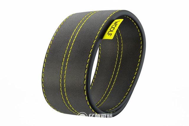 總愛騎快車？這個智能手環能提醒你慢下來