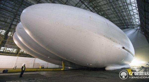 全球最大飛行器：“飛天屁股”首次出棚