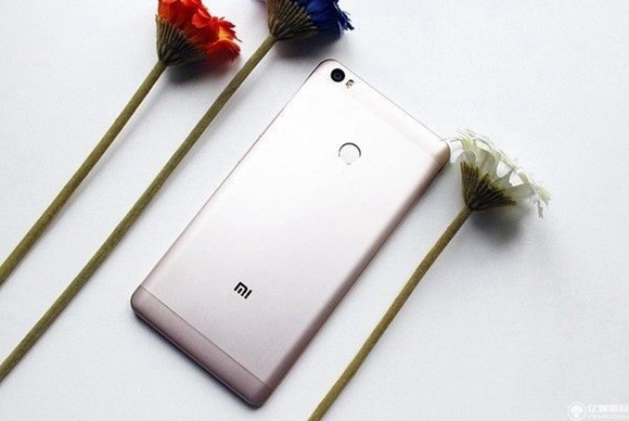 七夕送什么手機好？2016年七夕八款熱門時尚手機推薦