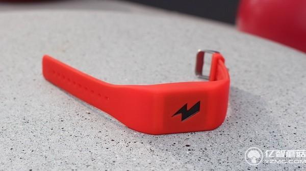 智能腕帶“陶宏開”附體 除惡習電你沒商量