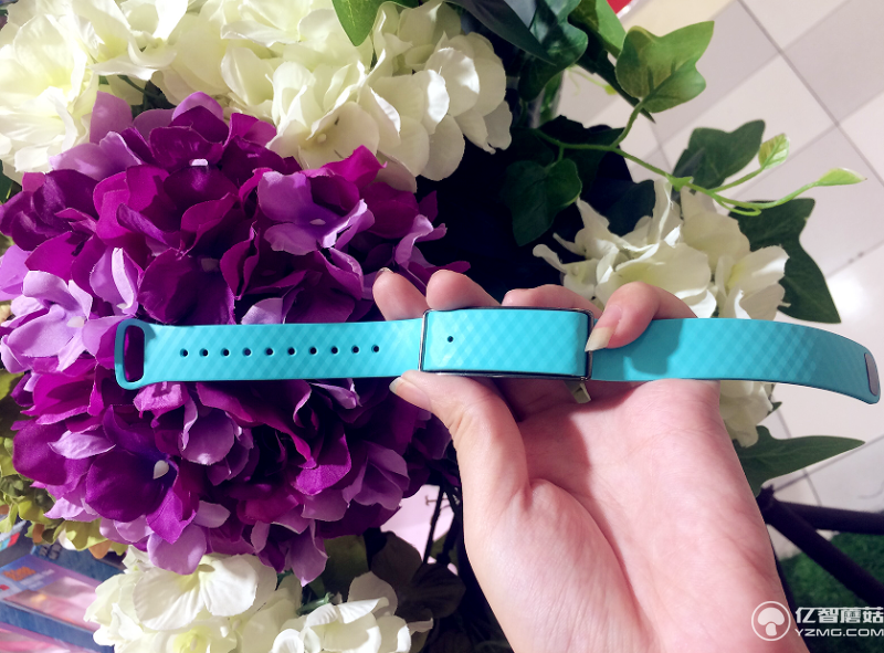 華為榮耀暢玩手環(huán)A1實(shí)物評測+高清圖賞 能夠紫外線監(jiān)測我會(huì)告訴你