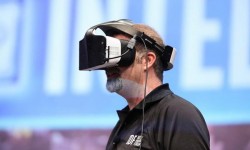英特爾不會引發(fā)VR變革   但已然起到催化作用