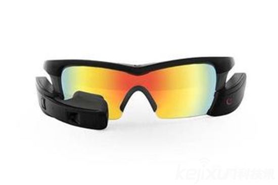 英特爾發(fā)布虛擬現(xiàn)實眼罩：一體化未來趨勢！