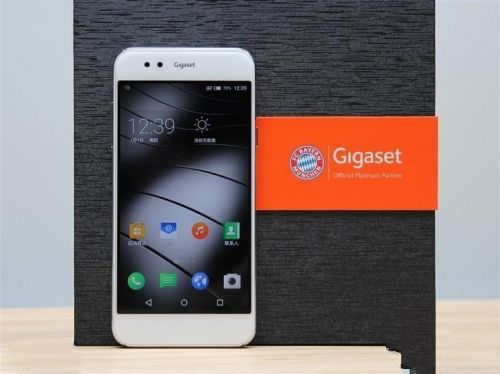 暑期出游怎能少了它 超強拍照手機推薦