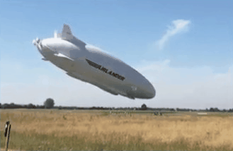 飛天屁股的“屁股”高高翹起：上演史上最慢墜機(jī)