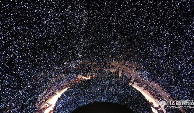 LG IFA展出時光隧道 OLED陣營大哥大 LG IFA展出時光隧道 OLED陣營大哥大