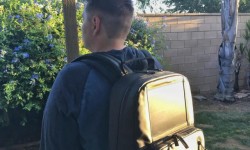 BirkSun太陽能充電背包：可隨時為設備充電