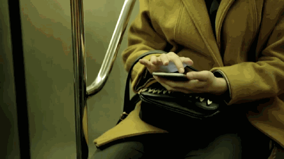 不會外語還在用谷歌翻譯？醒醒啊，都21世紀了