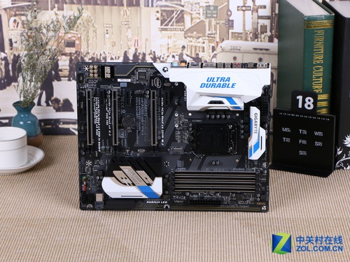 旗艦風范 技嘉Z170X-UD3 Ultra現售1699