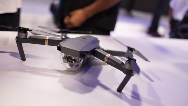外媒上手大疆Mavic Pro折疊無人機 被感動哭了
