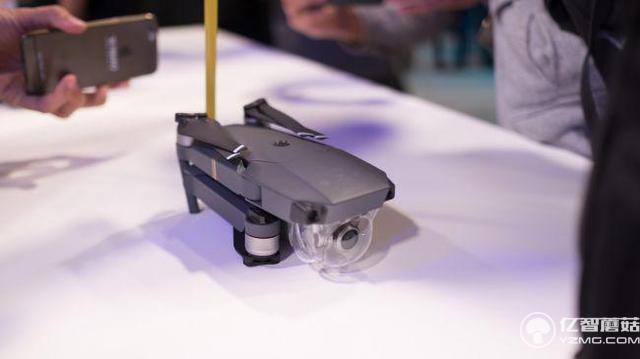 外媒上手大疆Mavic Pro折疊無人機 被感動哭了