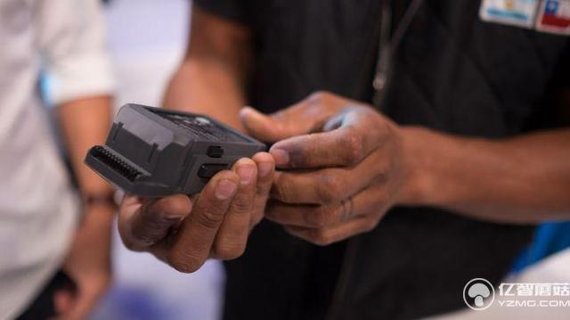 外媒上手大疆Mavic Pro折疊無人機 被感動哭了